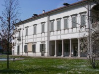 Vista su Piazza Soncino dopo il restauro